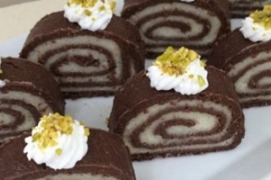 Bisküvili Rulo Pasta Nasıl Yapılır Bisküvili Rulo Pasta Nasıl Yapılır