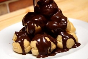 Profiterol Yapmanın Püf Noktaları Profiterol Yapmanın Püf Noktaları