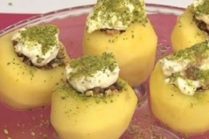 Cevizli Elma Dolması Cevizli Elma Dolması