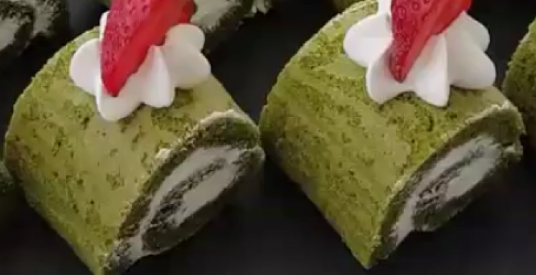 Ispanaklı Mini Rulo Pasta Ispanaklı Mini Rulo Pasta