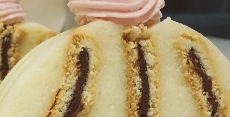 Biskremli Meyveli Parfe Biskremli Meyveli Parfe