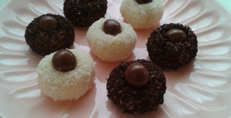 Kremşantili İrmikli Lokum Kremşantili İrmikli Lokum