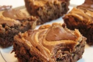 Fıstık Ezmeli Brownie Fıstık Ezmeli Brownie
