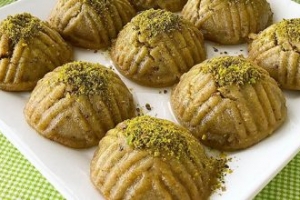 Fıstıklı Şerbetli Pratik Tatlı Fıstıklı Şerbetli Pratik Tatlı