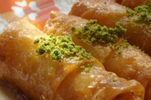 Yufkalı Kadayıf Tatlısı Nasıl Yapılır Yufkalı Kadayıf Tatlısı Nasıl Yapılır