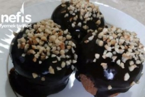 Çikolata Soslu Muffin Çikolata Soslu Muffin