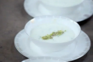 Fıstıklı Muhallebi Tarifi Fıstıklı Muhallebi Tarifi