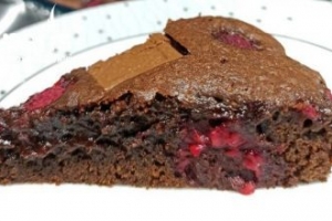 Frambuazlı Çikolatalı Brownie Frambuazlı Çikolatalı Brownie