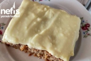 Kremalı Havuçlu Tarçınlı Cevizli Kek Kremalı Havuçlu Tarçınlı Cevizli Kek