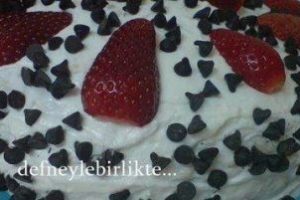 Kremalı Yaş Pasta Tarifi Kremalı Yaş Pasta Tarifi