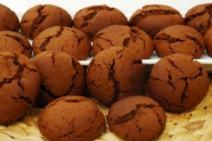 Pekmezli Kakaolu Kurabiye Tarifi Pekmezli Kakaolu Kurabiye Tarifi