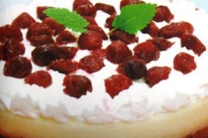 Vişneli İrmik Pastası Tarifi Vişneli İrmik Pastası Tarifi