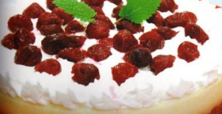 Vişneli İrmik Pastası Tarifi Vişneli İrmik Pastası Tarifi