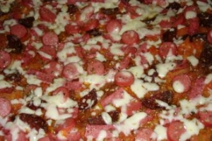 Basit Pizza Tarifi Basit Pizza Tarifi