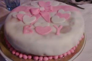 Çilekli Pasta Tarifi Çilekli Pasta Tarifi