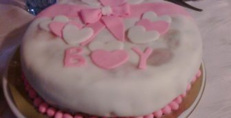 Çilekli Pasta Tarifi Çilekli Pasta Tarifi