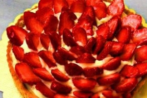 Çilekli Tart Tarifi Çilekli Tart Tarifi