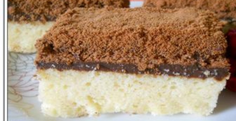 Kakaolu ve Vanilyalı Pasta Tarifi Kakaolu ve Vanilyalı Pasta Tarifi