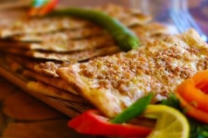 Kıymalı Pide Tarifi Kıymalı Pide Tarifi