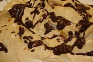 Şeftalili Pasta Tarifi Şeftalili Pasta Tarifi