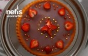 Tart Kalıbında Çilek Jöleli Kek Tart Kalıbında Çilek Jöleli Kek