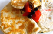Tulum Peynirli Tereyağlı Köy Bazlaması Tarifi Tulum Peynirli Tereyağlı Köy Bazlaması Tarifi