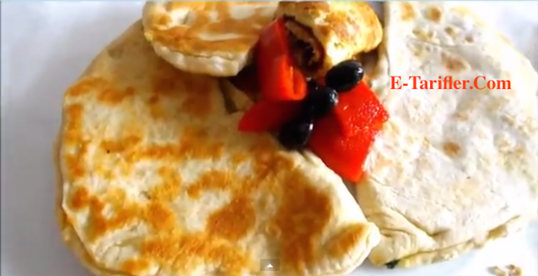Tulum Peynirli Tereyağlı Köy Bazlaması Tarifi Tulum Peynirli Tereyağlı Köy Bazlaması Tarifi