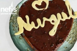 Bol Çikolatalı Pofuduk Kek Bol Çikolatalı Pofuduk Kek