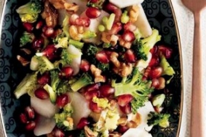 Brokolili Yer Elması Salatası Brokolili Yer Elması Salatası