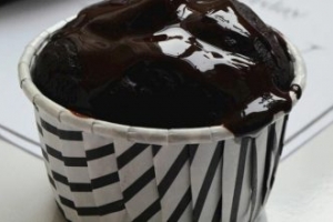 Çikolatalı Sıhhatli Muffinler Çikolatalı Sıhhatli Muffinler