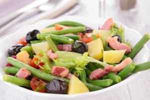 Hardal Soslu Ton Balığı Salatası Hardal Soslu Ton Balığı Salatası