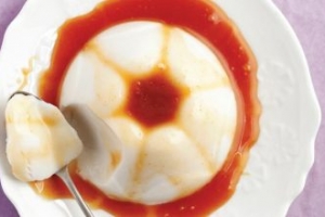 Hindistan Cevizi Sütlü Panna Cotta Hindistan Cevizi Sütlü Panna Cotta