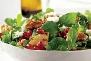 Izgara Armutlu Roka Salatası Izgara Armutlu Roka Salatası