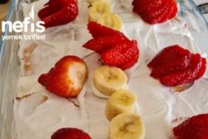 Krem Şantili Bisküvili Pasta 10 Dakika Hazırlaması Krem Şantili Bisküvili Pasta 10 Dakika Hazırlaması