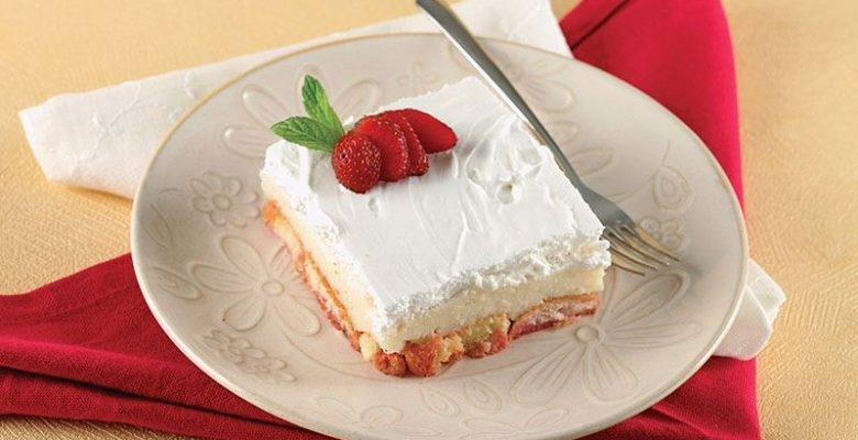 Kremalı Kedidili Pastası Kremalı Kedidili Pastası