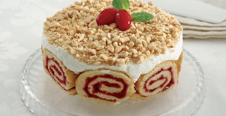 Muzlu Ve Kızılcık Marmelatlı Pasta Muzlu Ve Kızılcık Marmelatlı Pasta