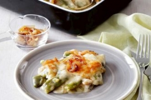 Peynirli Taze Fasulye Güveç Peynirli Taze Fasulye Güveç