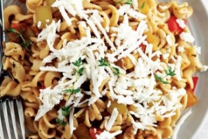 Sebzeli Kepekli Fit Makarna Sebzeli Kepekli Fit Makarna