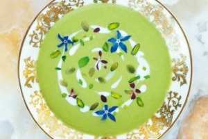 Sütlü Kabak Çorbası Sütlü Kabak Çorbası