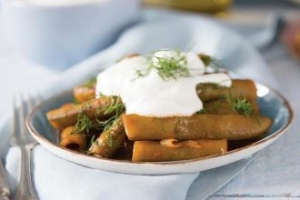 Yoğurtlu Taze Bakla Yemeği Yoğurtlu Taze Bakla Yemeği