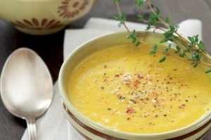 Zencefilli Kereviz Çorbası Zencefilli Kereviz Çorbası