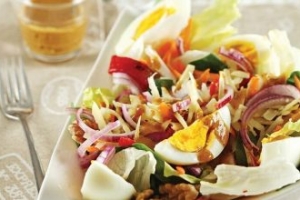 Cevizli Ve Peynirli Salata Cevizli Ve Peynirli Salata