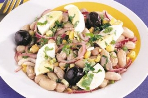 Mısırlı Barbunya Piyazı Mısırlı Barbunya Piyazı