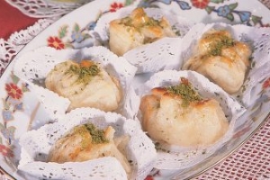 Pratik Milföy Baklavası Pratik Milföy Baklavası