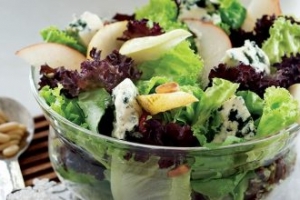 Armutlu Ve Rokfor Peynirli Salata Armutlu Ve Rokfor Peynirli Salata