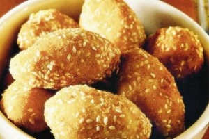 Susamlı Ve Fındıklı Patates Kroket Susamlı Ve Fındıklı Patates Kroket