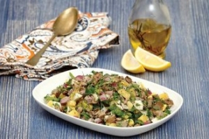 Tavuk Ciğerli Patates Salatası Tavuk Ciğerli Patates Salatası