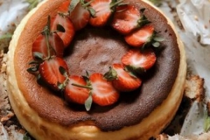 San Sebastian Usulü Cheesecake San Sebastian Usulü Cheesecake