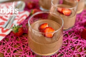 Efsane Lezzetli Az Malzemeli Çikolatalı Mousse Efsane Lezzetli Az Malzemeli Çikolatalı Mousse