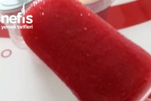 Kapuz Çilek Kapuz Çilek